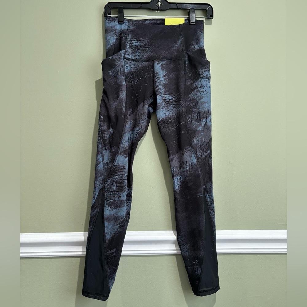 🫧 NWT all in motion sculpted‎ mesh leggings in tie dye deep navy and black S 🫧